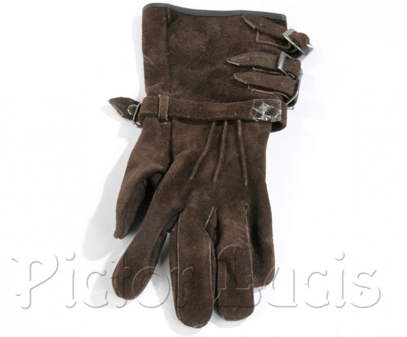 370-larp-gloves-3