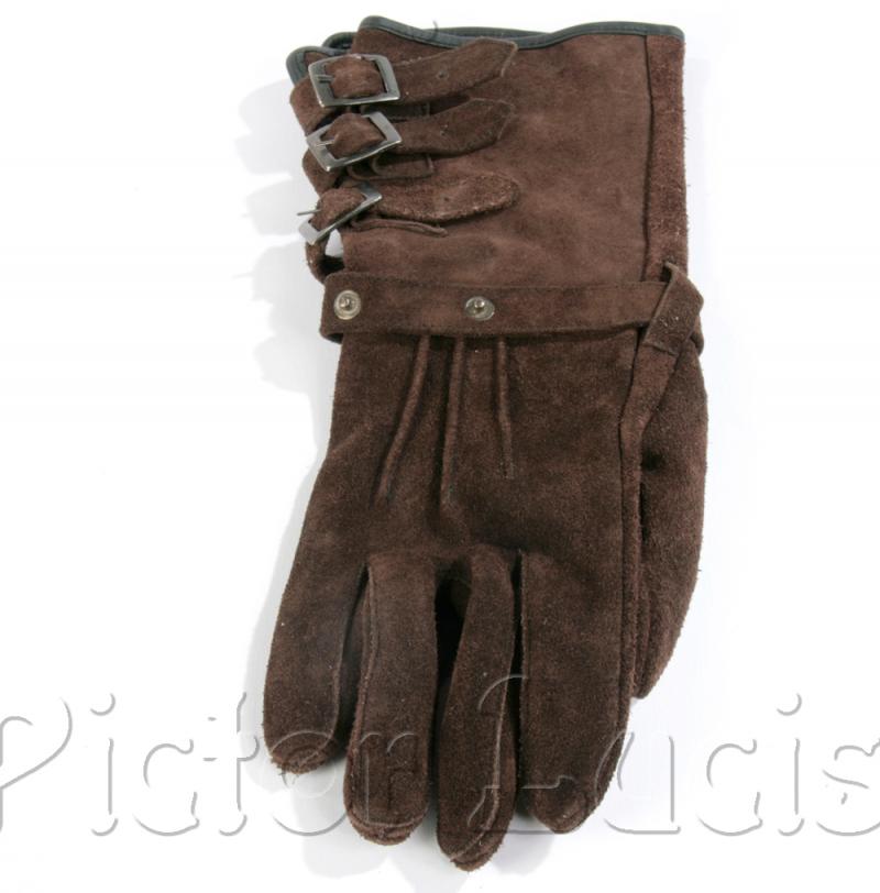 370-larp-gloves-4