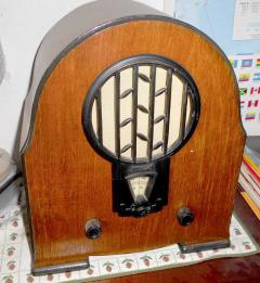 Antikes Phillips Radio